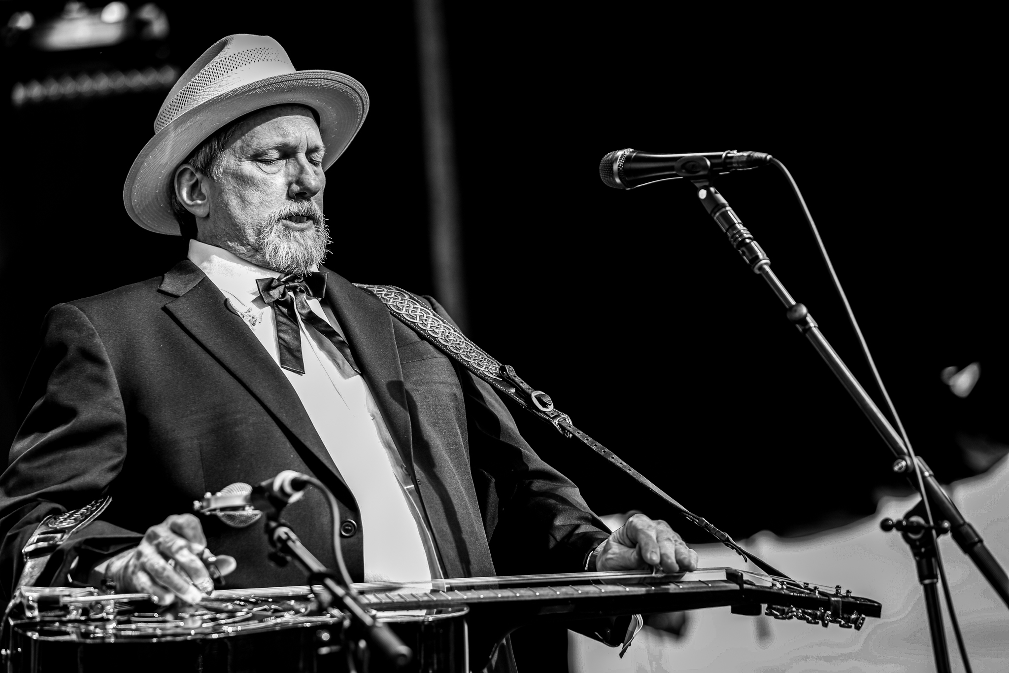 Jerry Douglas hosts Earl Scruggs Festival at Tryon Equestrian Center
