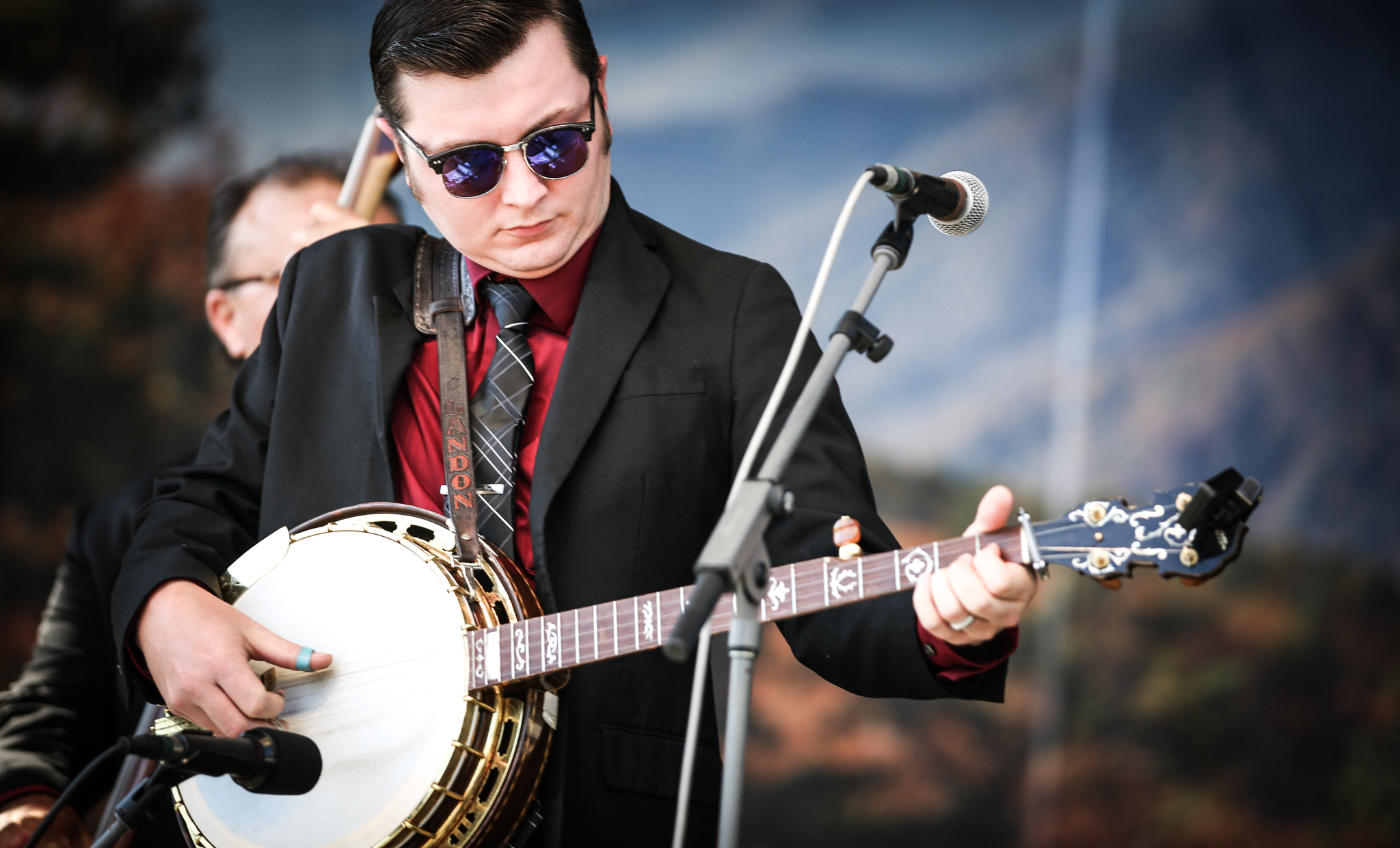 Banjo is a important instrument for making bluegrass music. 
