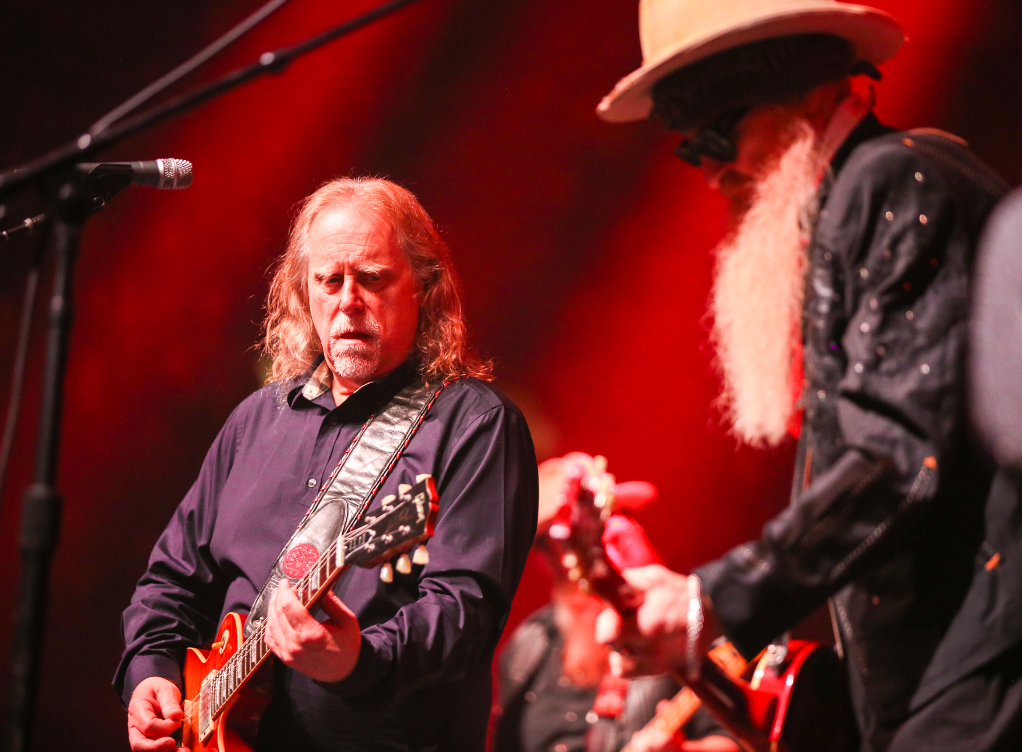 Warren Haynes and Billy Gibbons perform at Christmas Jam. 
