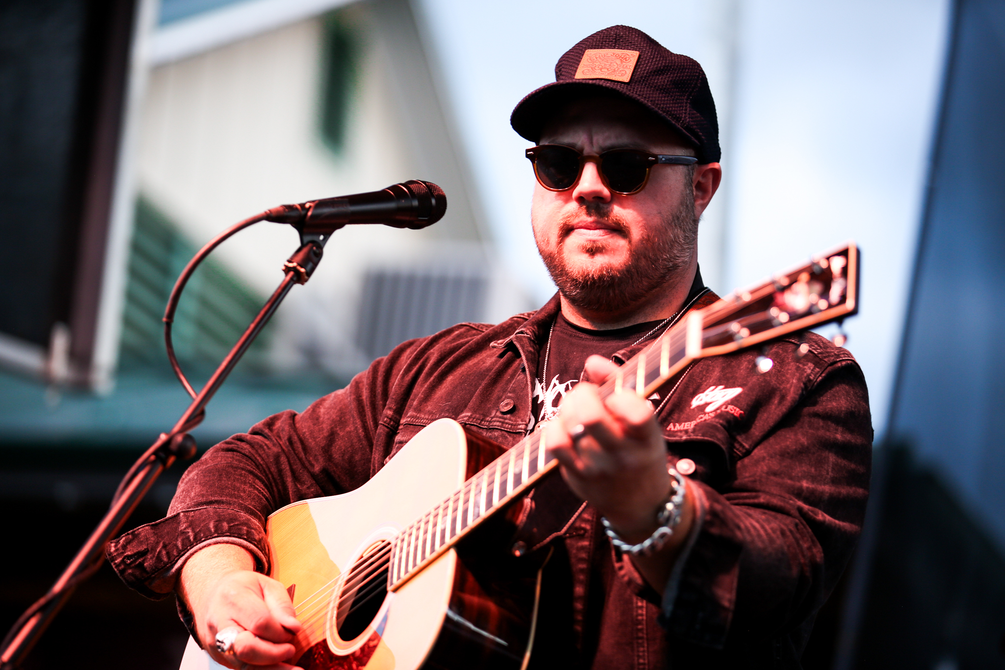 Rob Ickes and Trey Hensley perform on the country stage in Bristol, NC